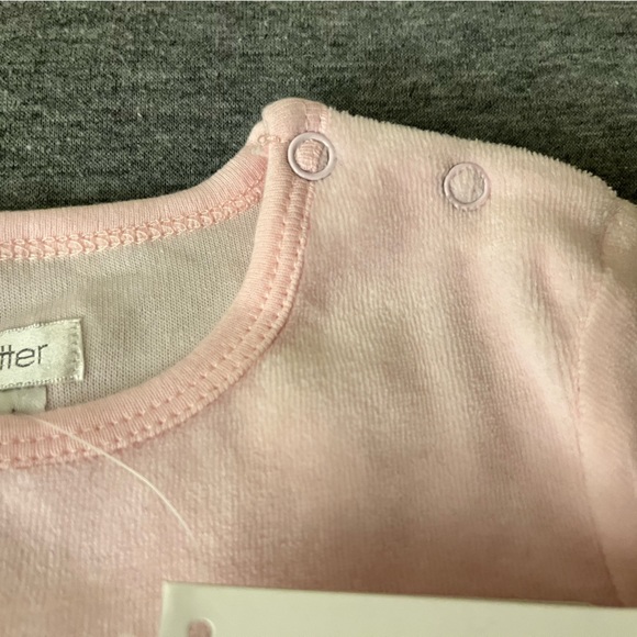 Pitter Patter 1pc Footie Onesie - Picture 3 of 5